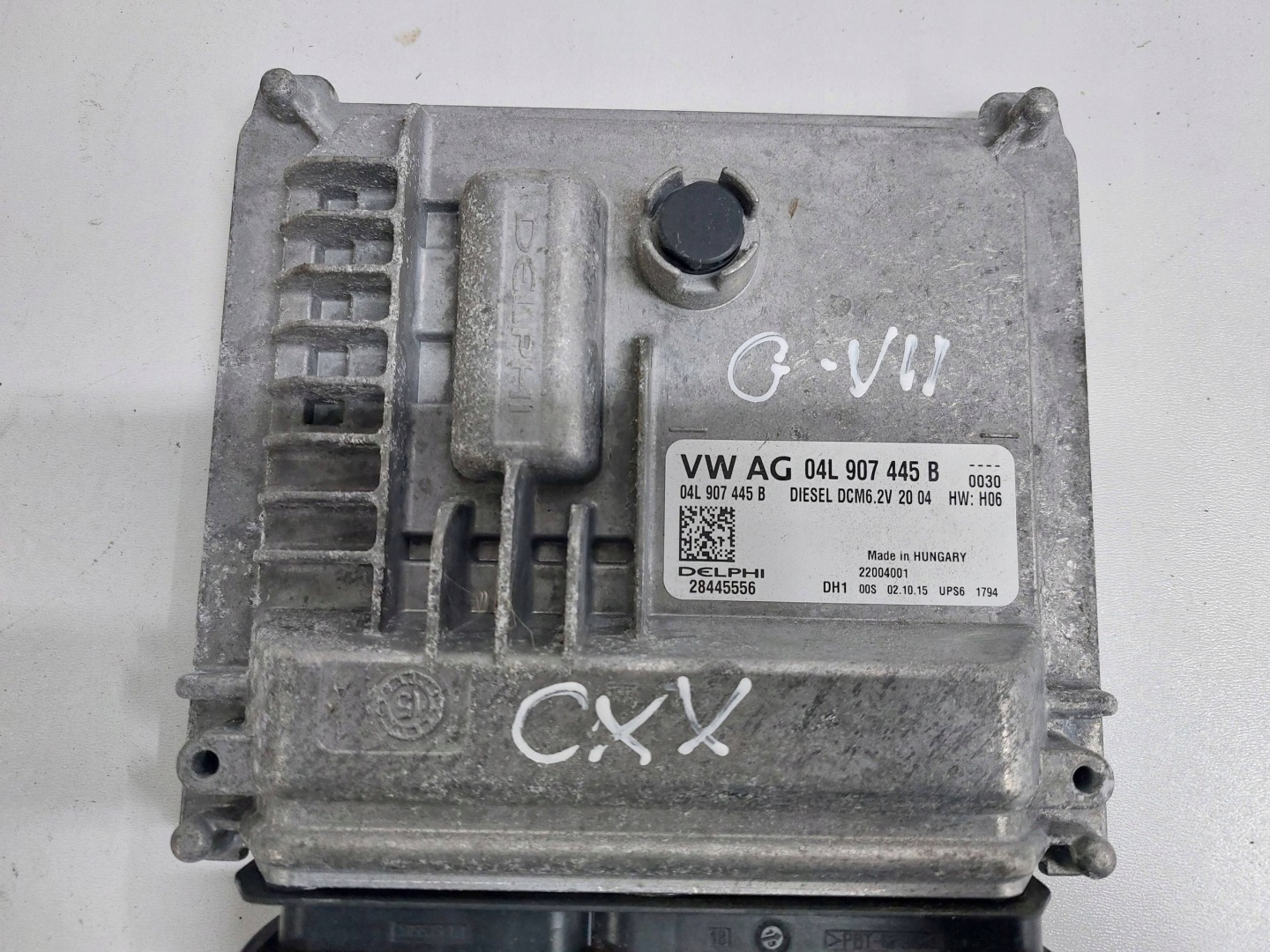 AUDI A3 8V LEON III GOLF VII computer control unit of the engine 1.6 TDI 04L907445B