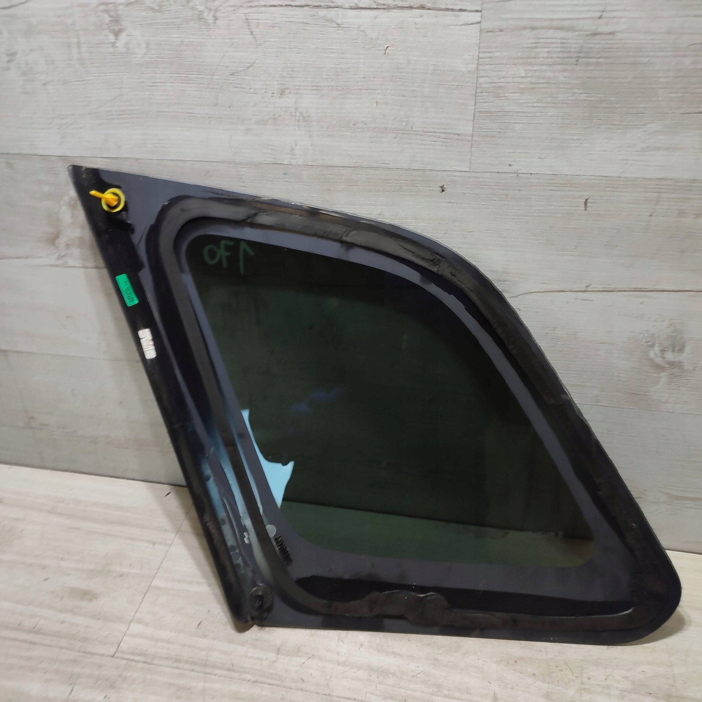window side rear rear part side right Suzuki Vitara (LY) 43R011401