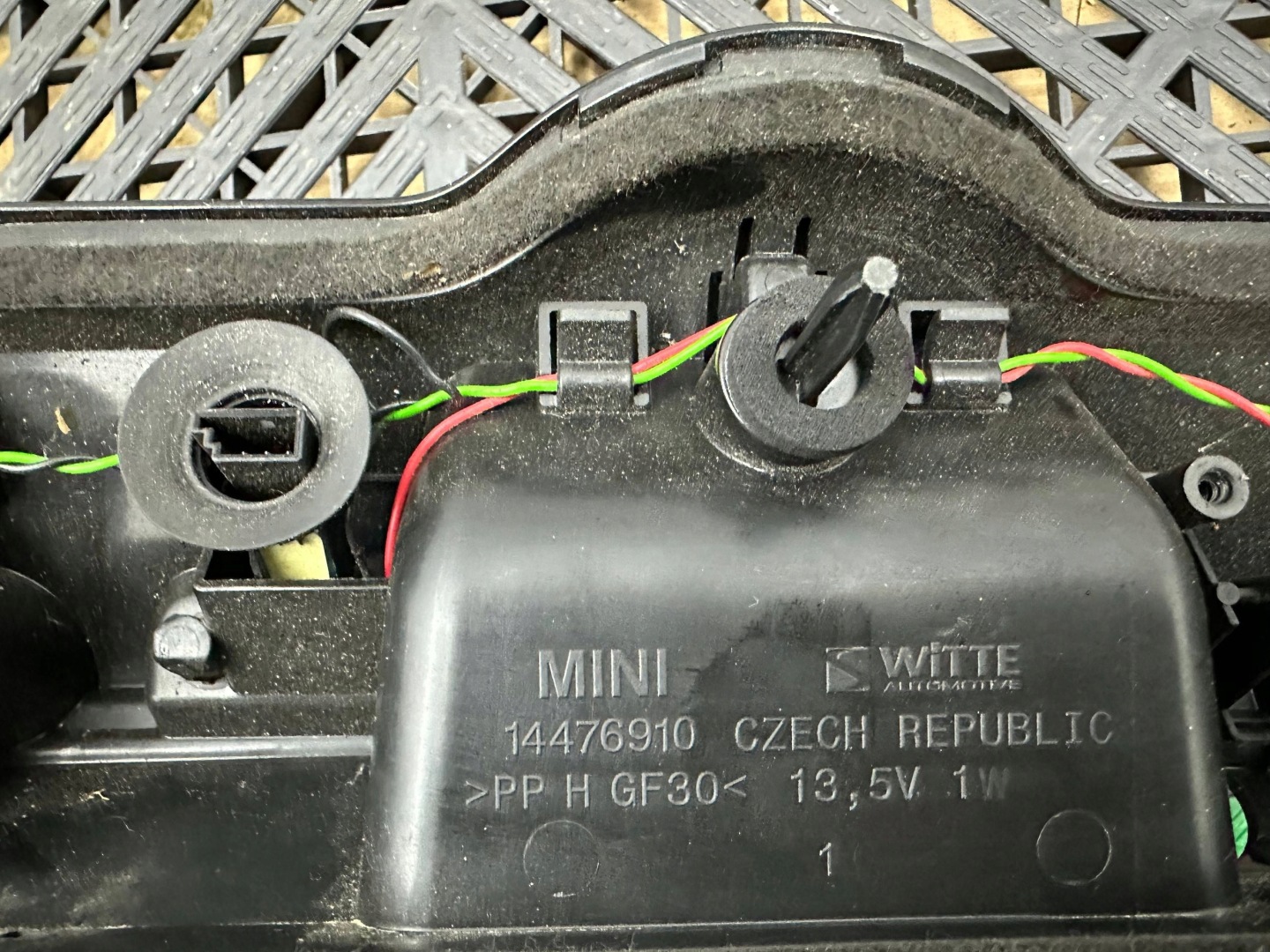 cap rear Mini Cooper Countryman F60 5A45680