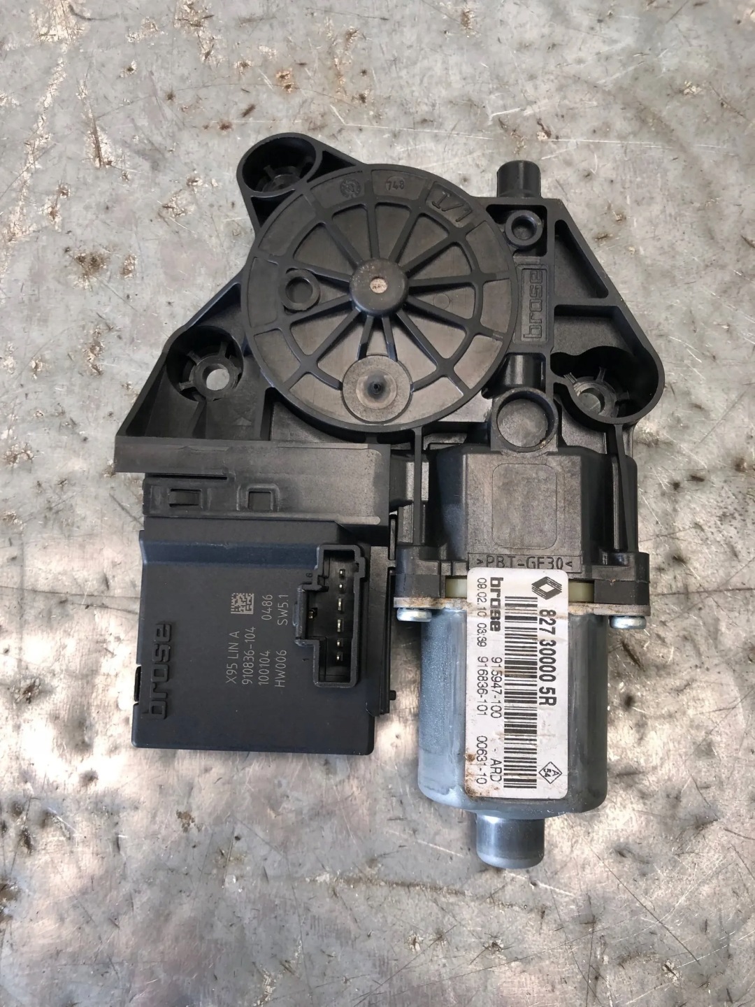 mini motor windows right rear part RENAULT SCENIC III 827300005R