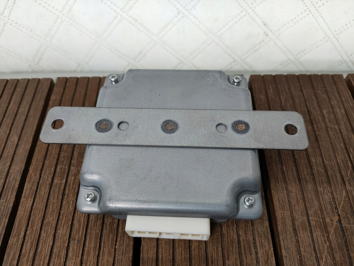SUZUKI KIZASHI 09-14 module control unit transmission 38885-57L00 OE