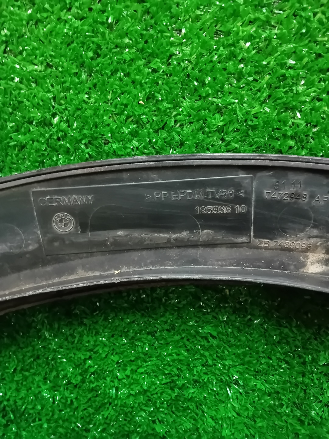 Moulage Couverture Aile Droite Arrière BMW I3 i3