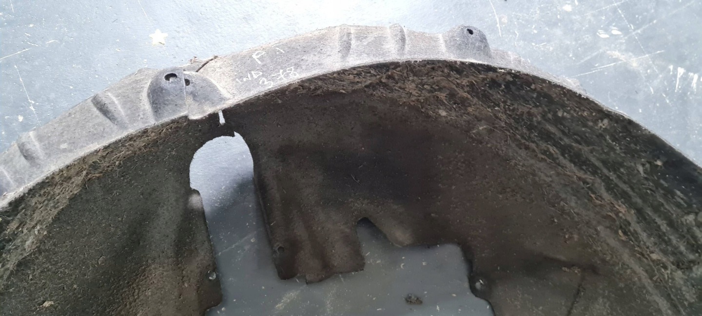 A6 C8 4K mudguard left left rear part rear. MATERIAL ORG 4K0810171F
