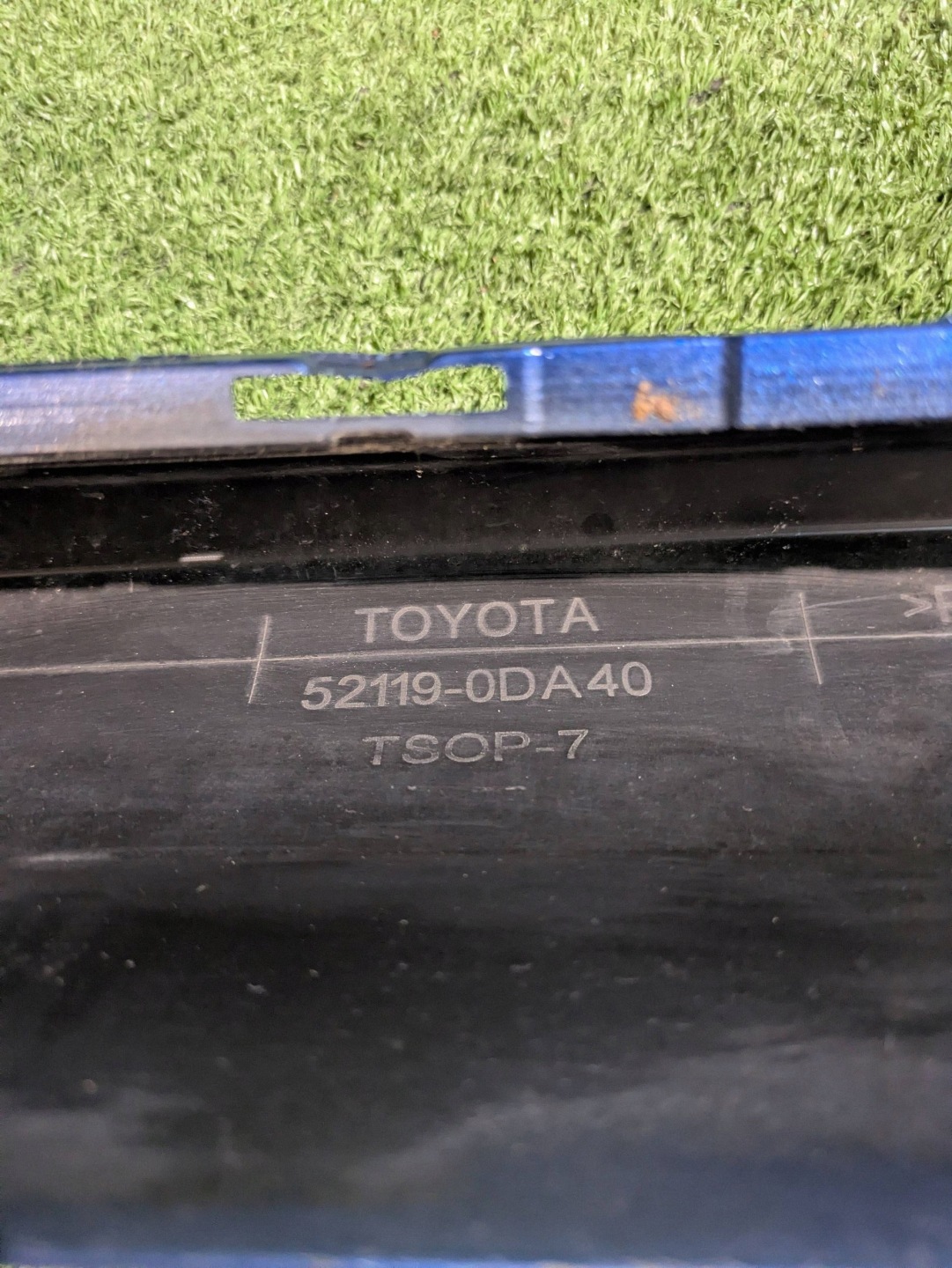 front bumper front TOYOTA YARIS III LIFT 17- NR.Z9068