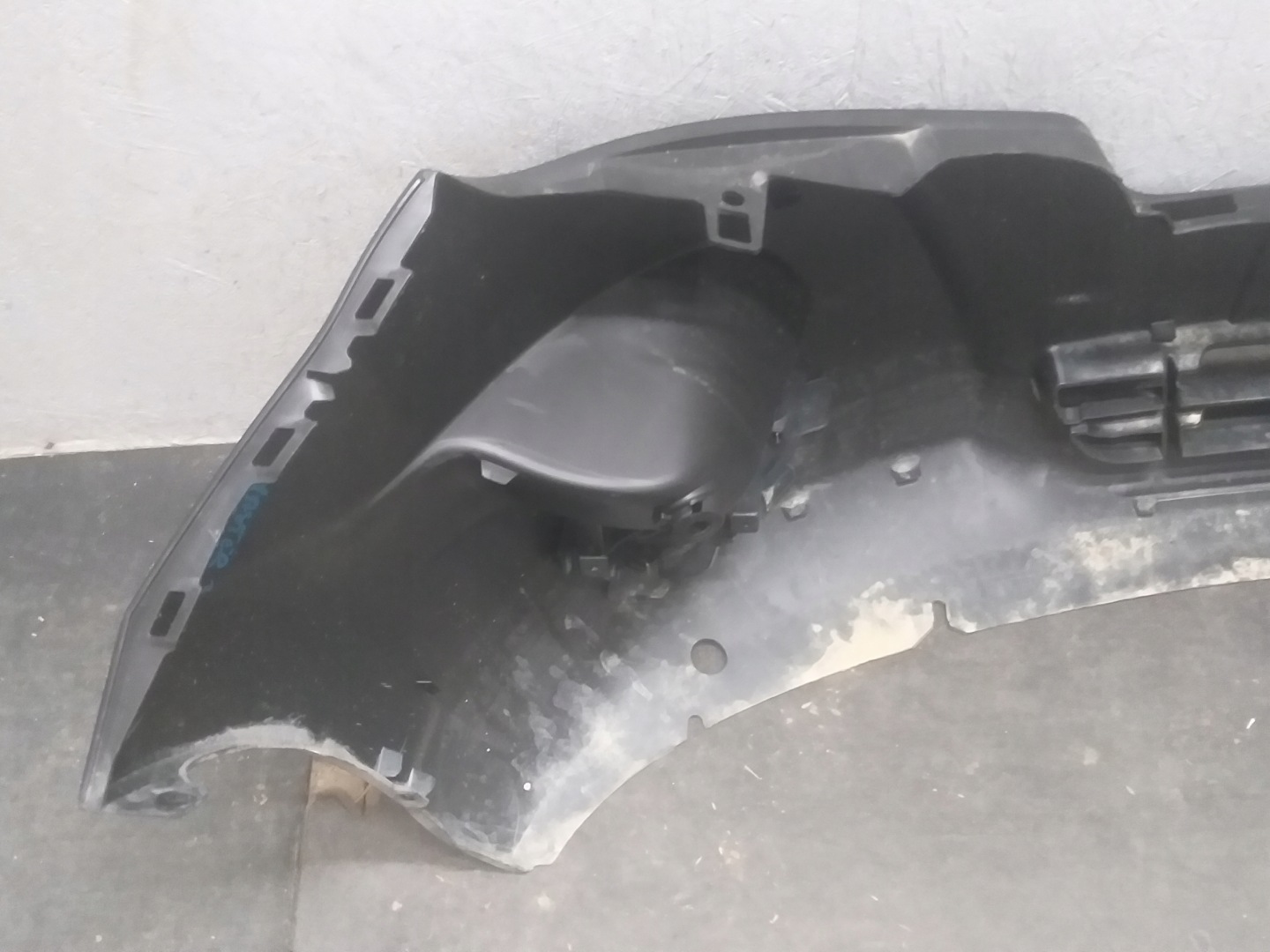 PARE CHOC AVANT RENAULT MASTER III 3 10