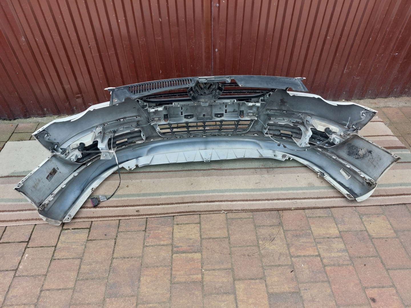 bumper front VW PASSAT B6 3C0 R-LINE BIALY LB9A