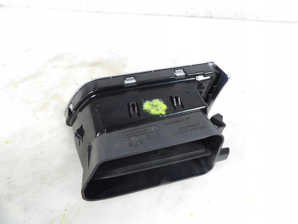 grid air conditioning devices Peugeot OE 9686457377