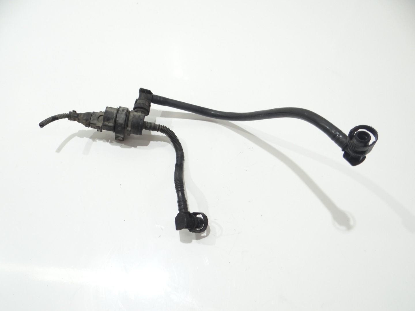 Vanne à vide BMW E60 E61 N53 7572237