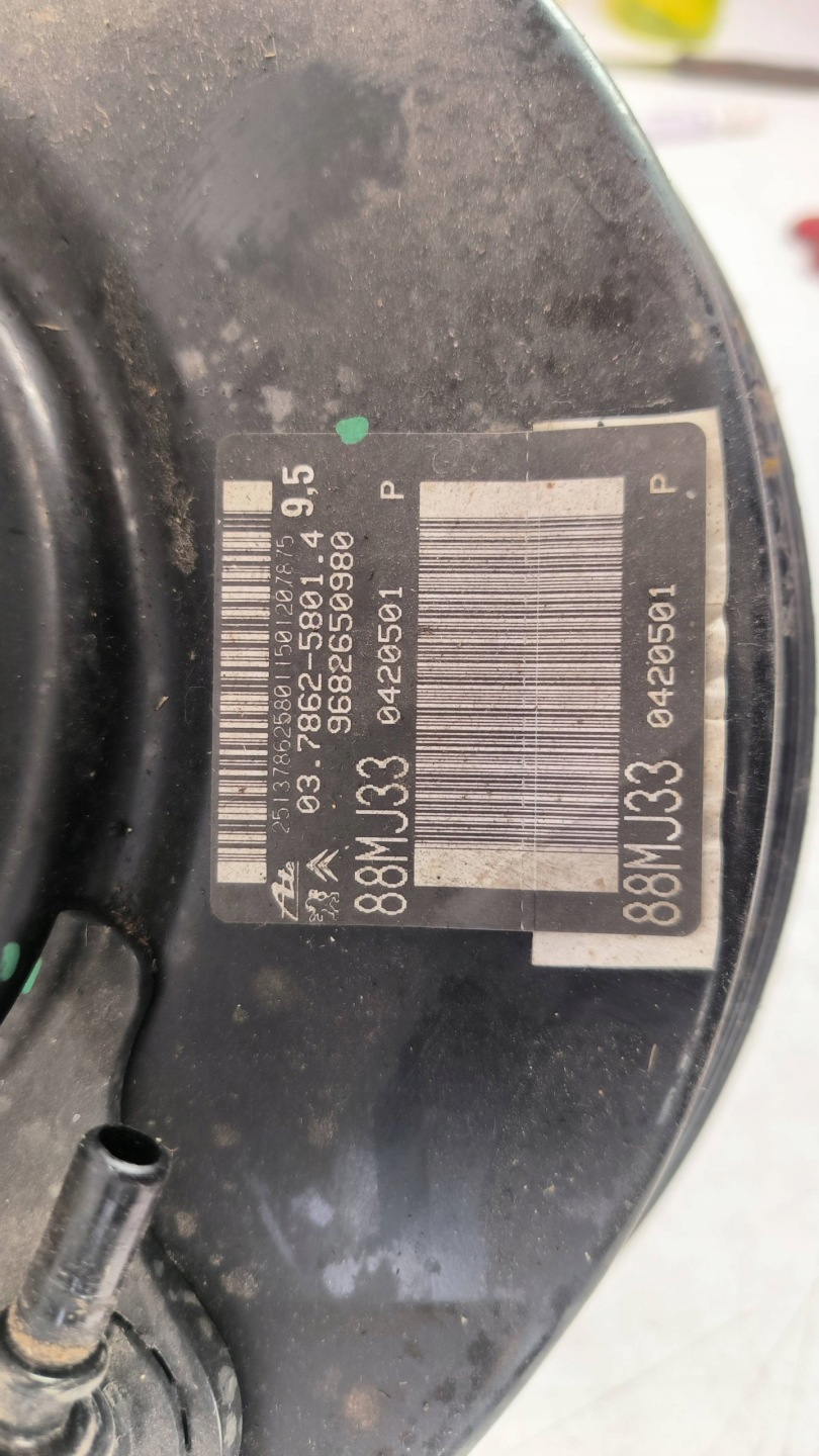 Servo bremsen 9682650980 PEUGEOT 5008
