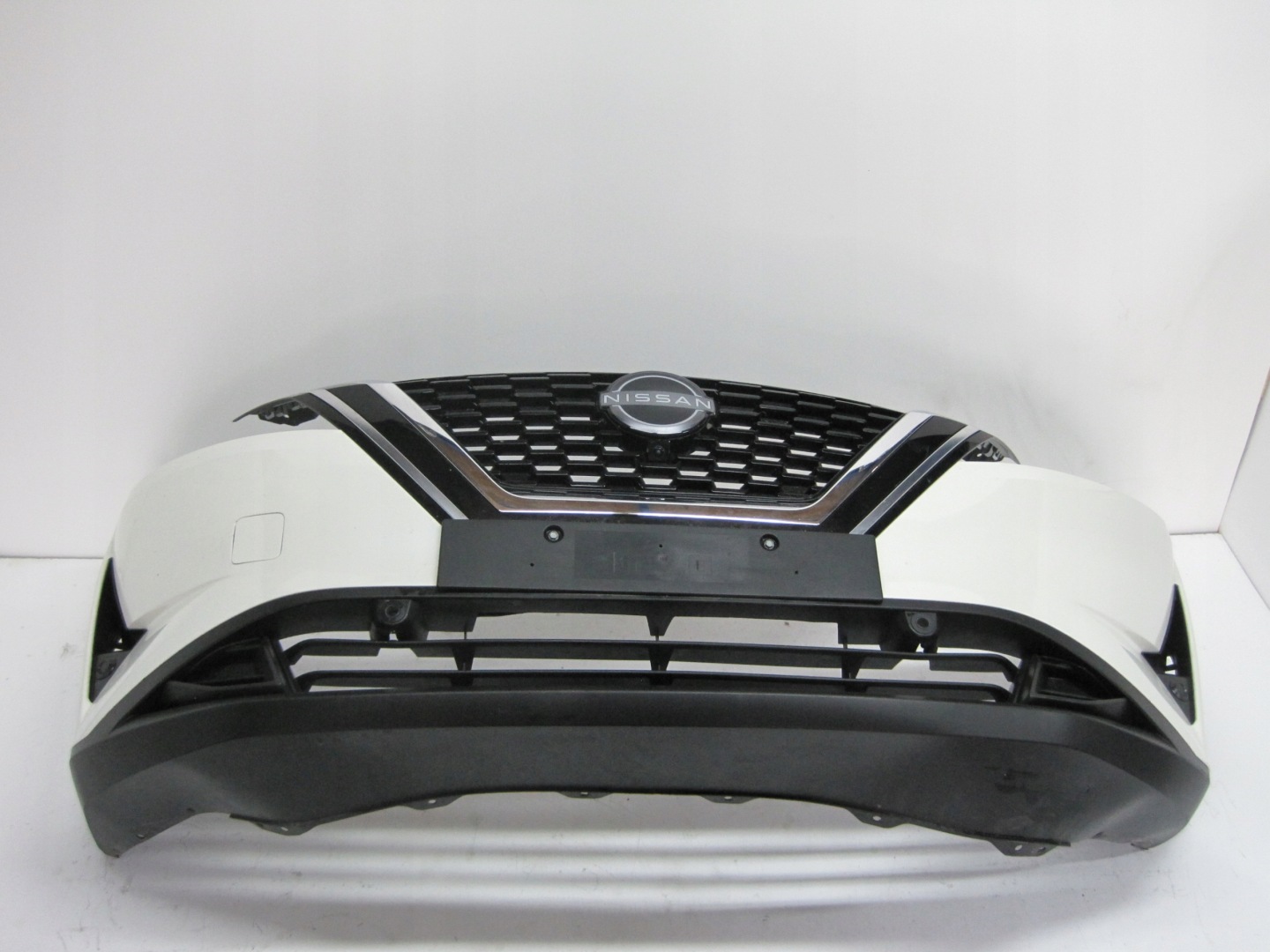 bumper NISSAN QASHQAI III J12 4 PDC KAMERA 23R front front