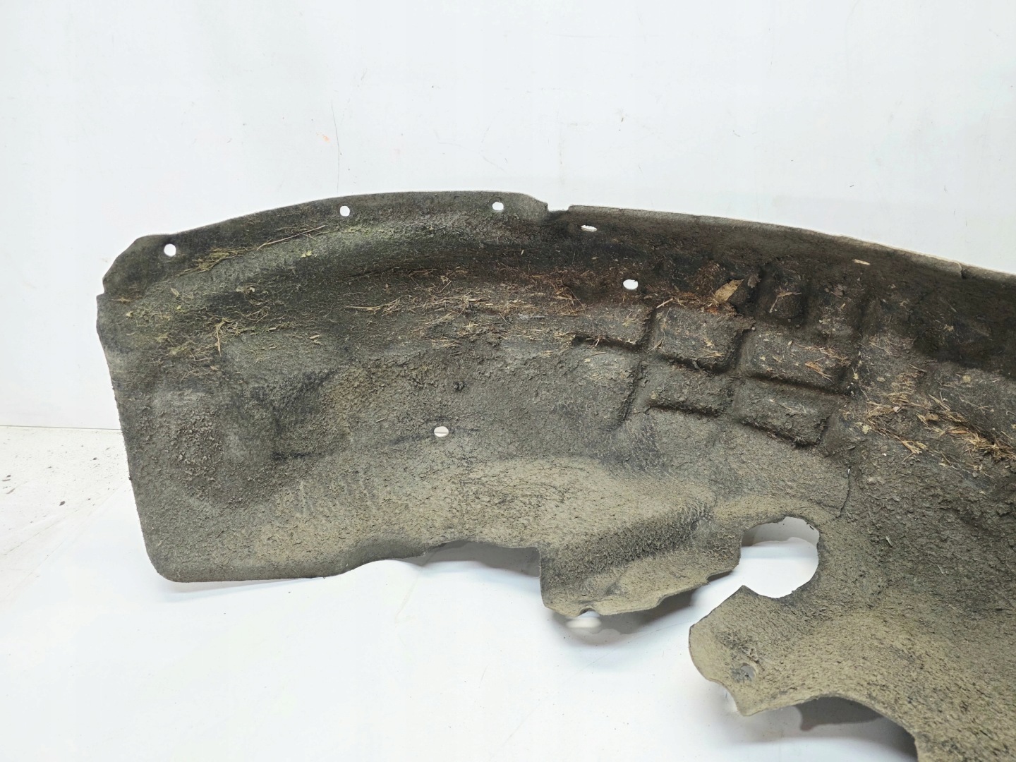 mudguard MATERIALOWE right rear part AUDI A4 B8 ALLROAD 8K9810172A