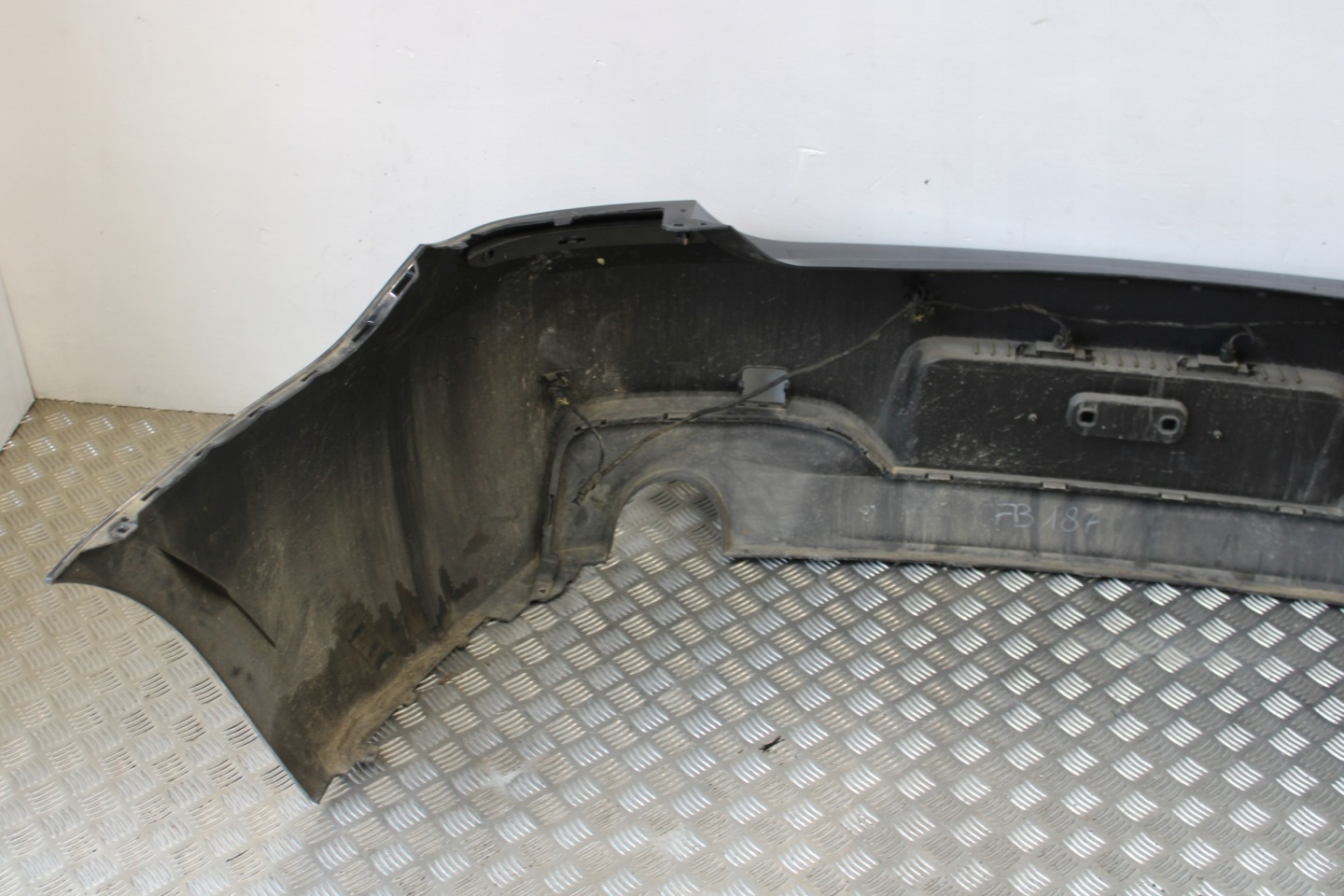bumper rear part rear complete 4 X PDC BMW 6 GRAN COUPE F06 m-packet