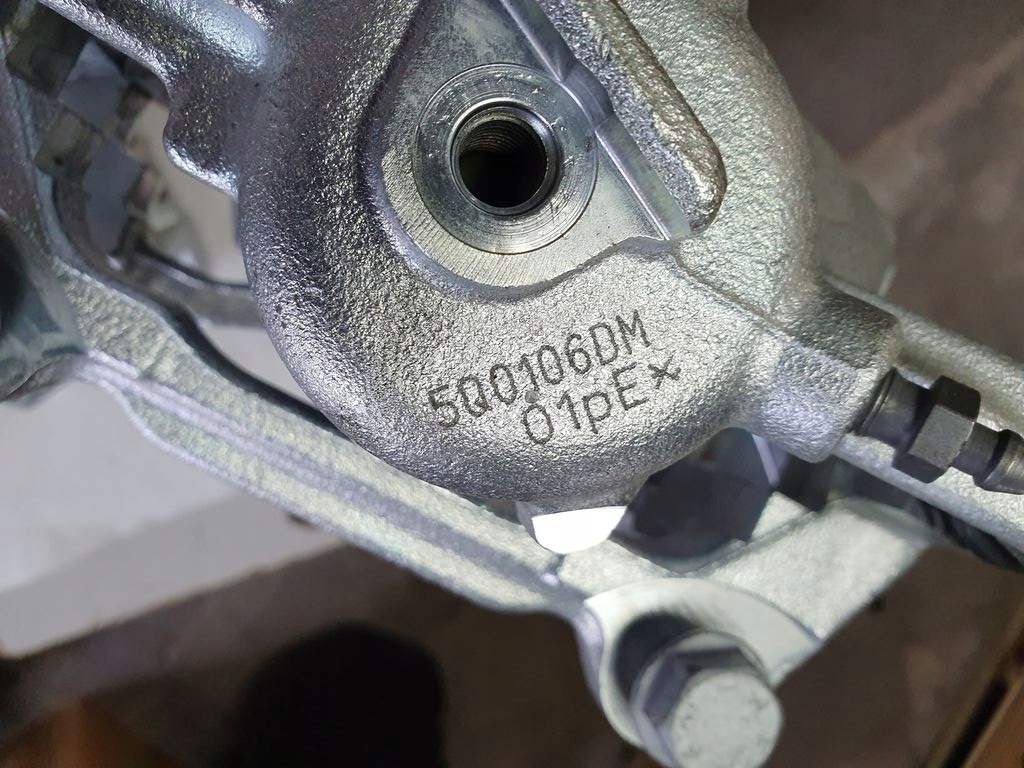 caliper brake front 5Q0106DM new VW AUDI ORYG