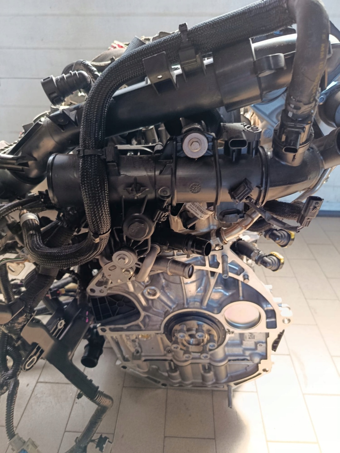 engine complete Renault Rafale Austral H5FB601 100011239R 25 KM as new!