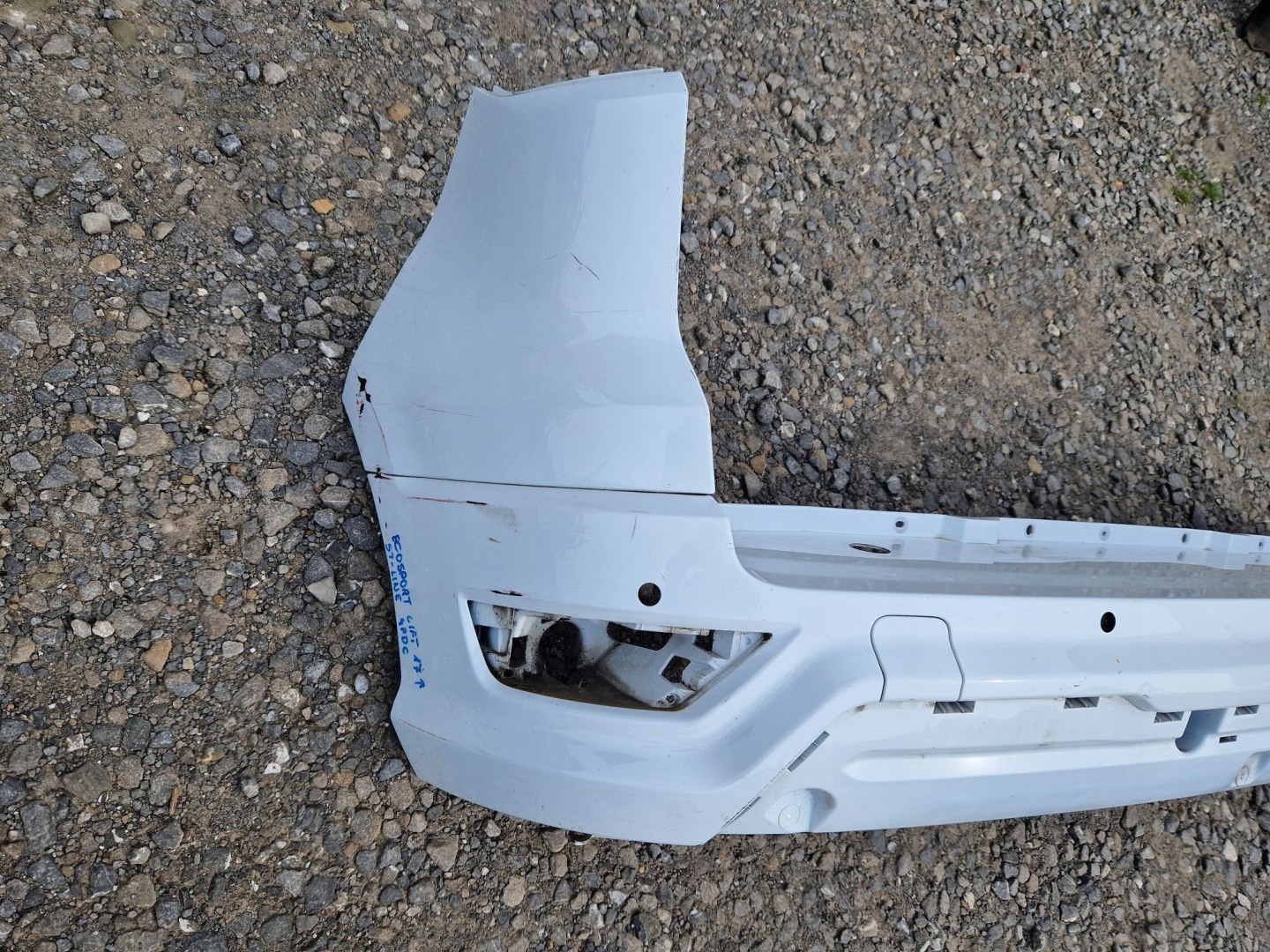 STOSSSTANGE HINTEN FORD ECOSPORT II LIFT ST-LINE 2017R->