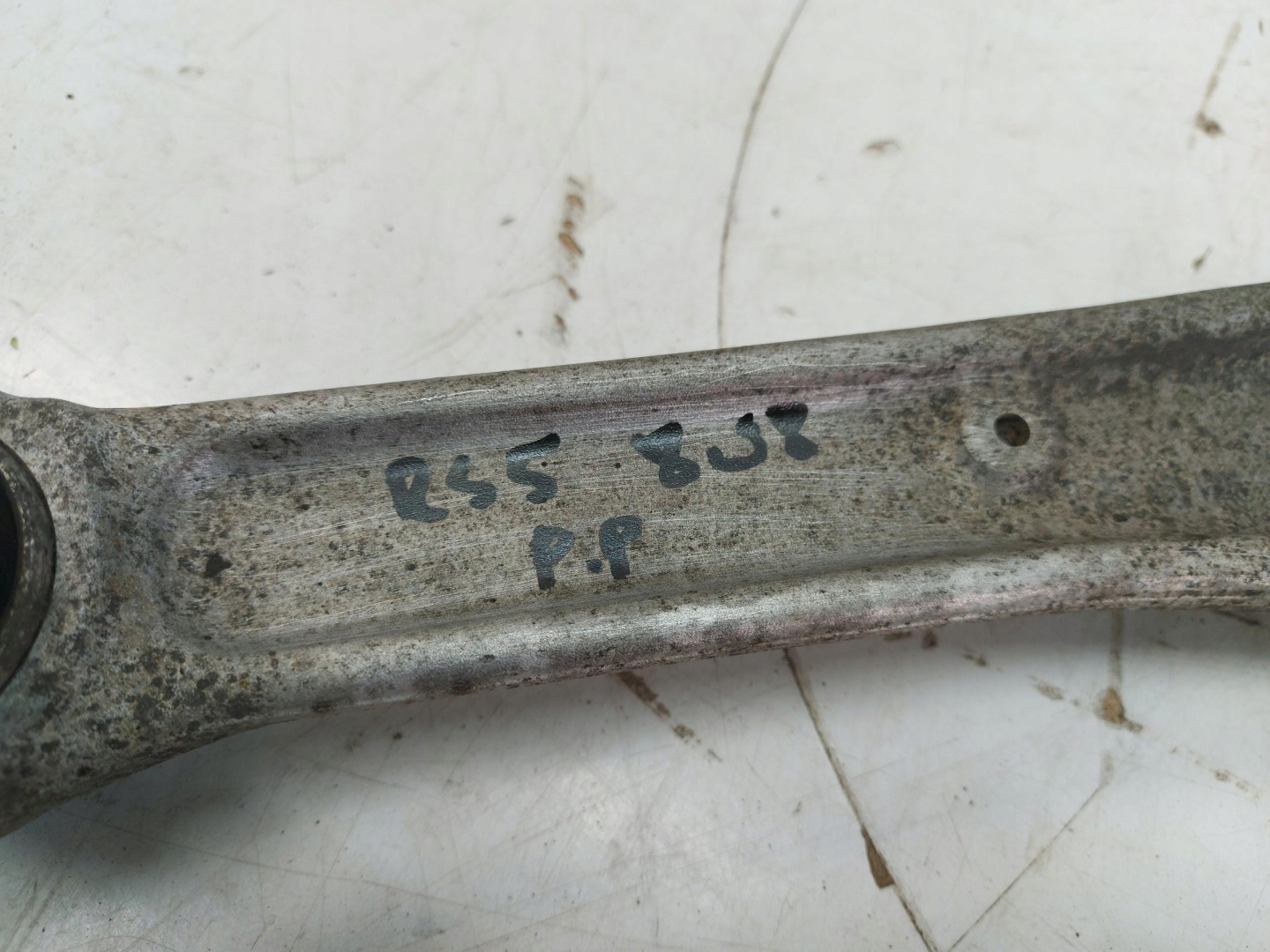 AUDI RS5 8W8 Querlenker vorne rechts 8W0407156A