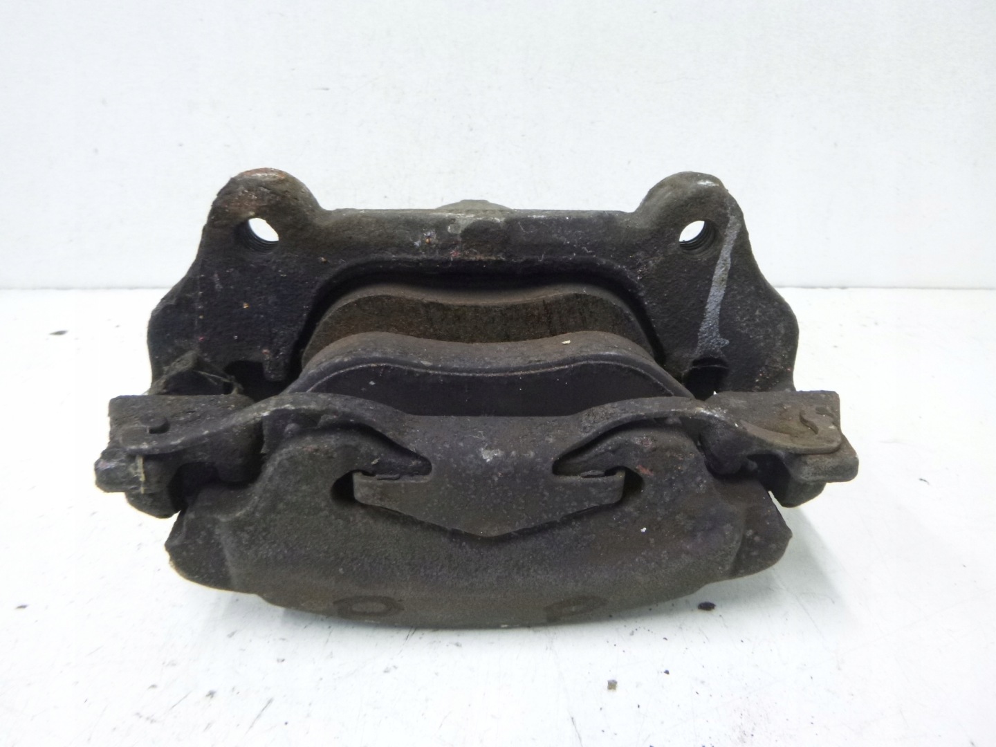 caliper brake front Opel Signum 2.2 03r.