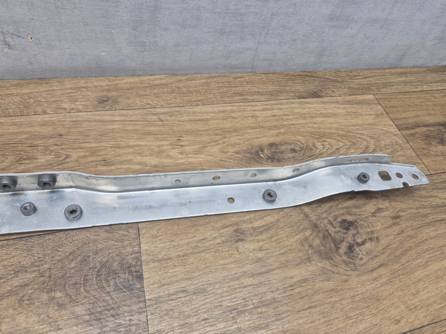 BMW 3' G20 G21 2' G42 wall support front front upper sider 7422285