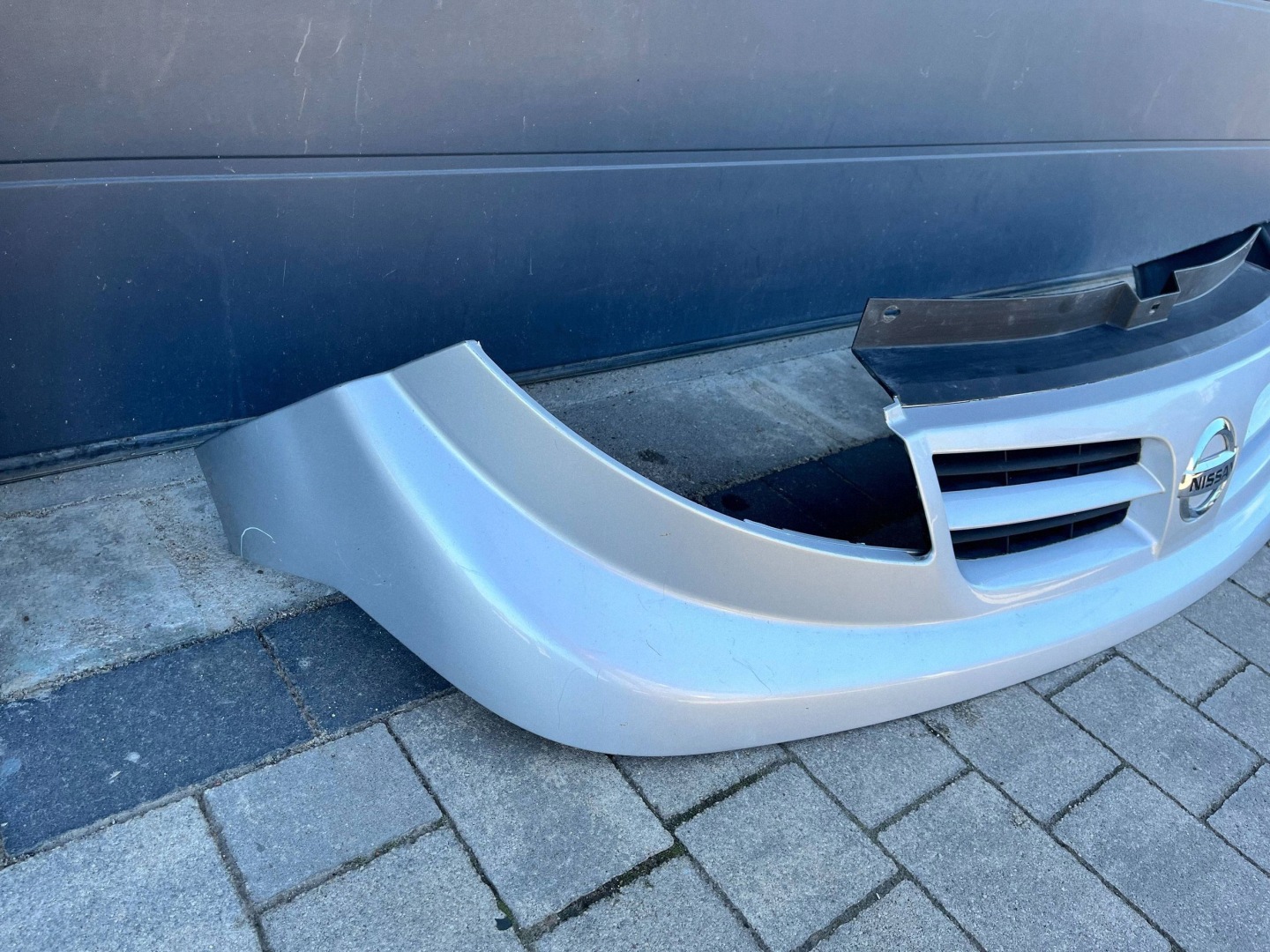 grille radiator (grill) front NISSAN PRIMASTAR 623100250 @M