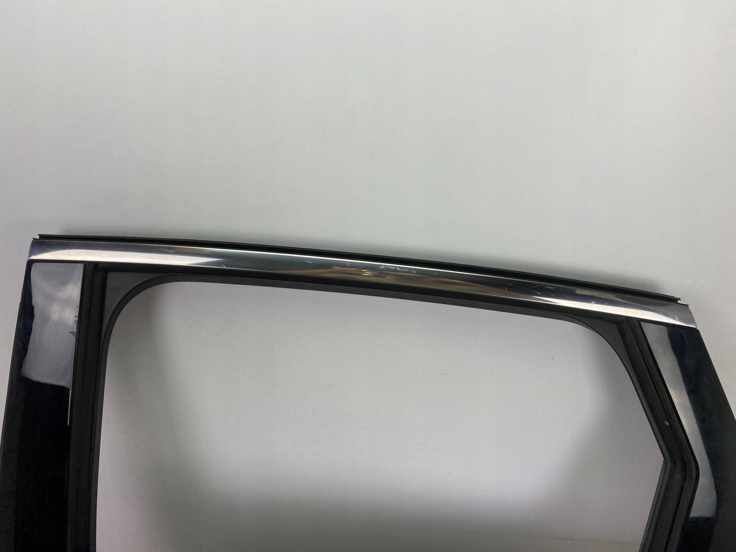Ford Escape IV 2020 Kuga rear part side left door rear.