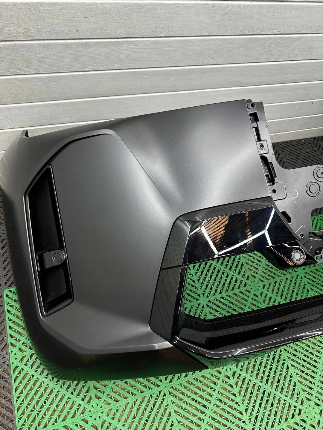 front bumper front BMW iX20 M PAKIET