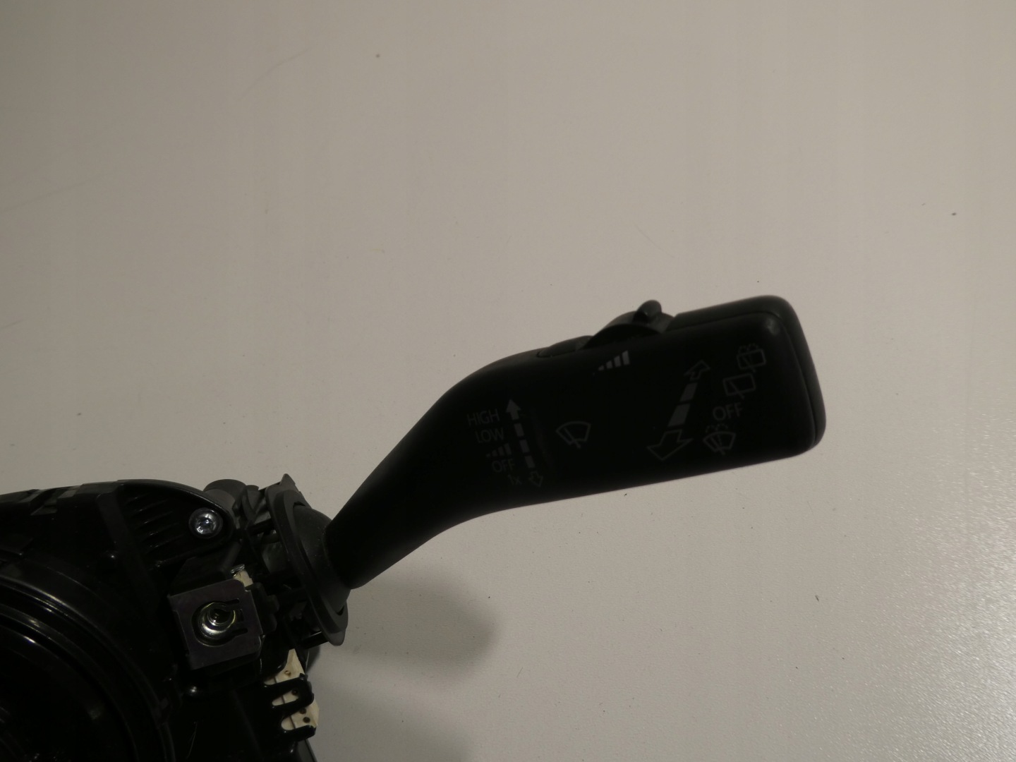 steering wheel levers and controls control ring VW SEAT SKODA