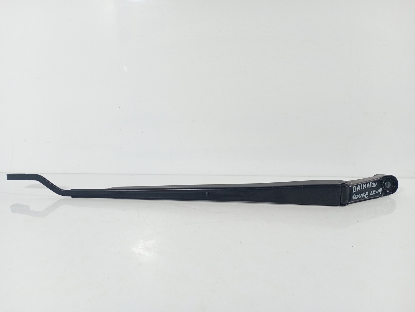 DAIHATSU CUORE 03-07 wiper arm left