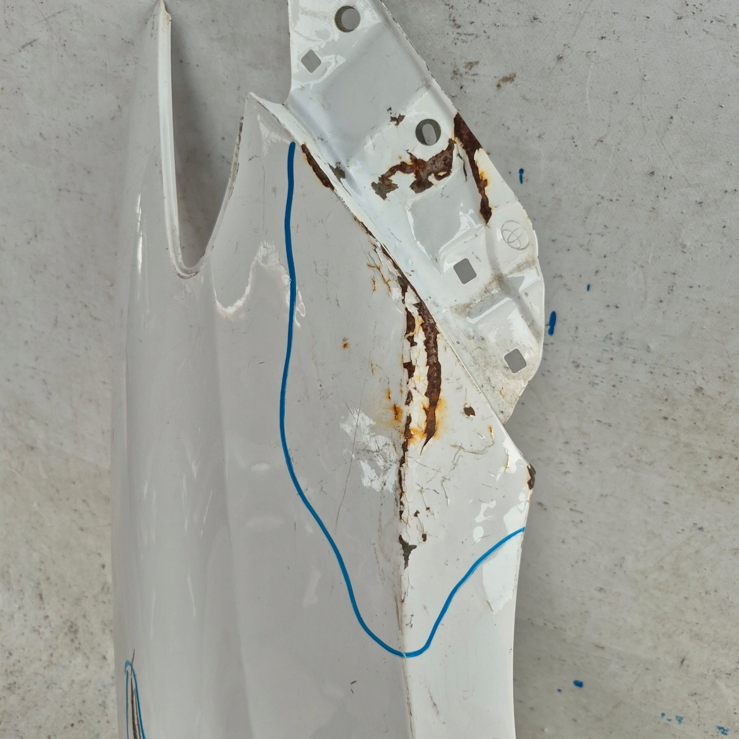 TOYOTA AURIS II 2 12-18 fender front front right