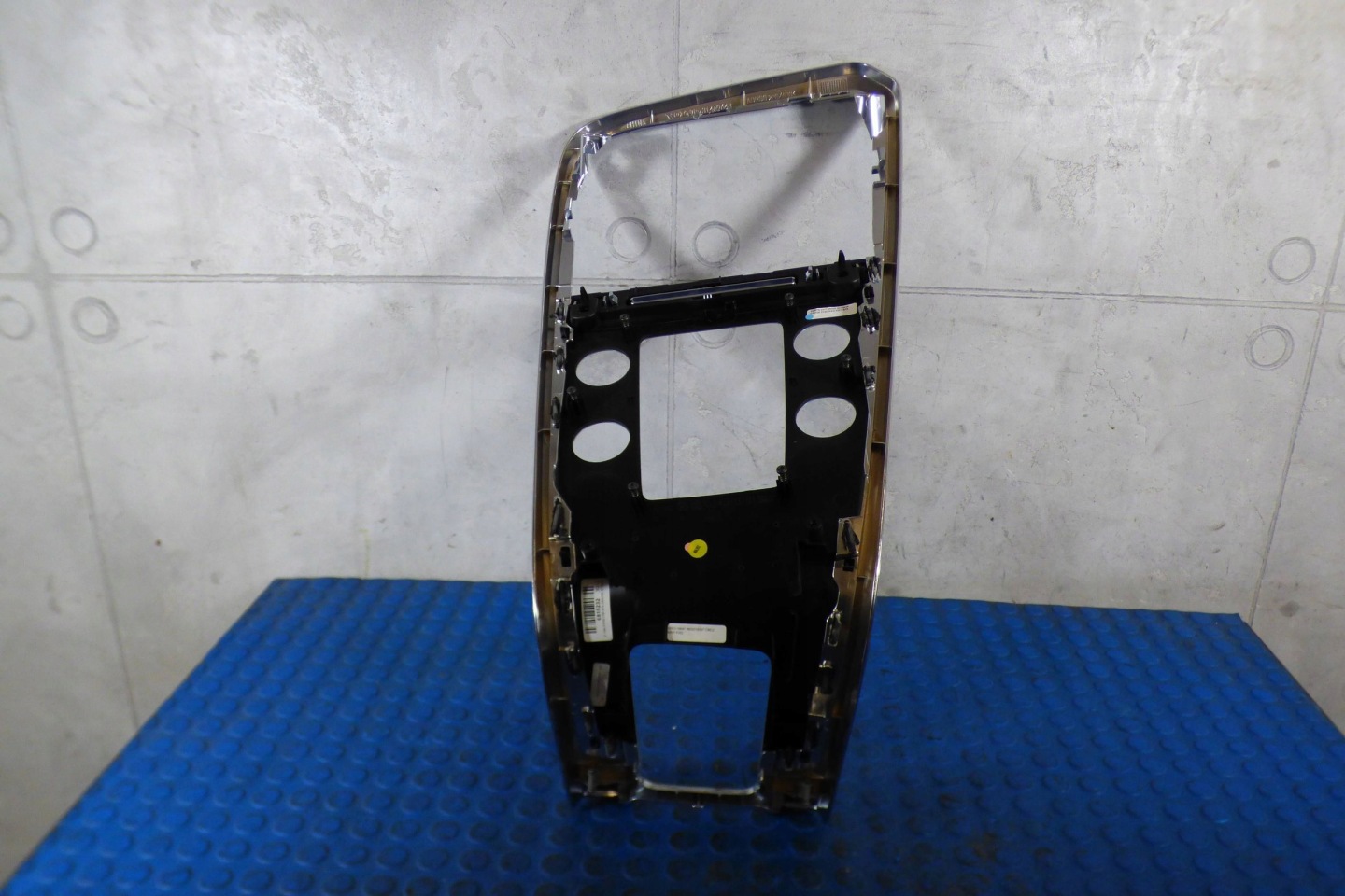 Volvo XC60 and frame radia panel central console 31469643 EUROPA