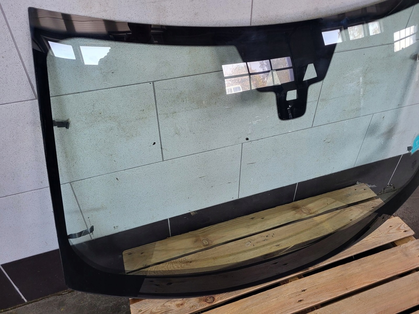 window iron front front podgrzewana Range Rover EVOQUE L538 LIFT