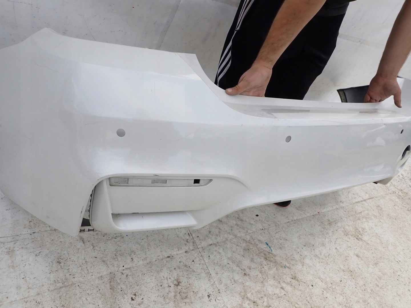 BMW M4 F82 14-> bumper rear part rear 4PDC