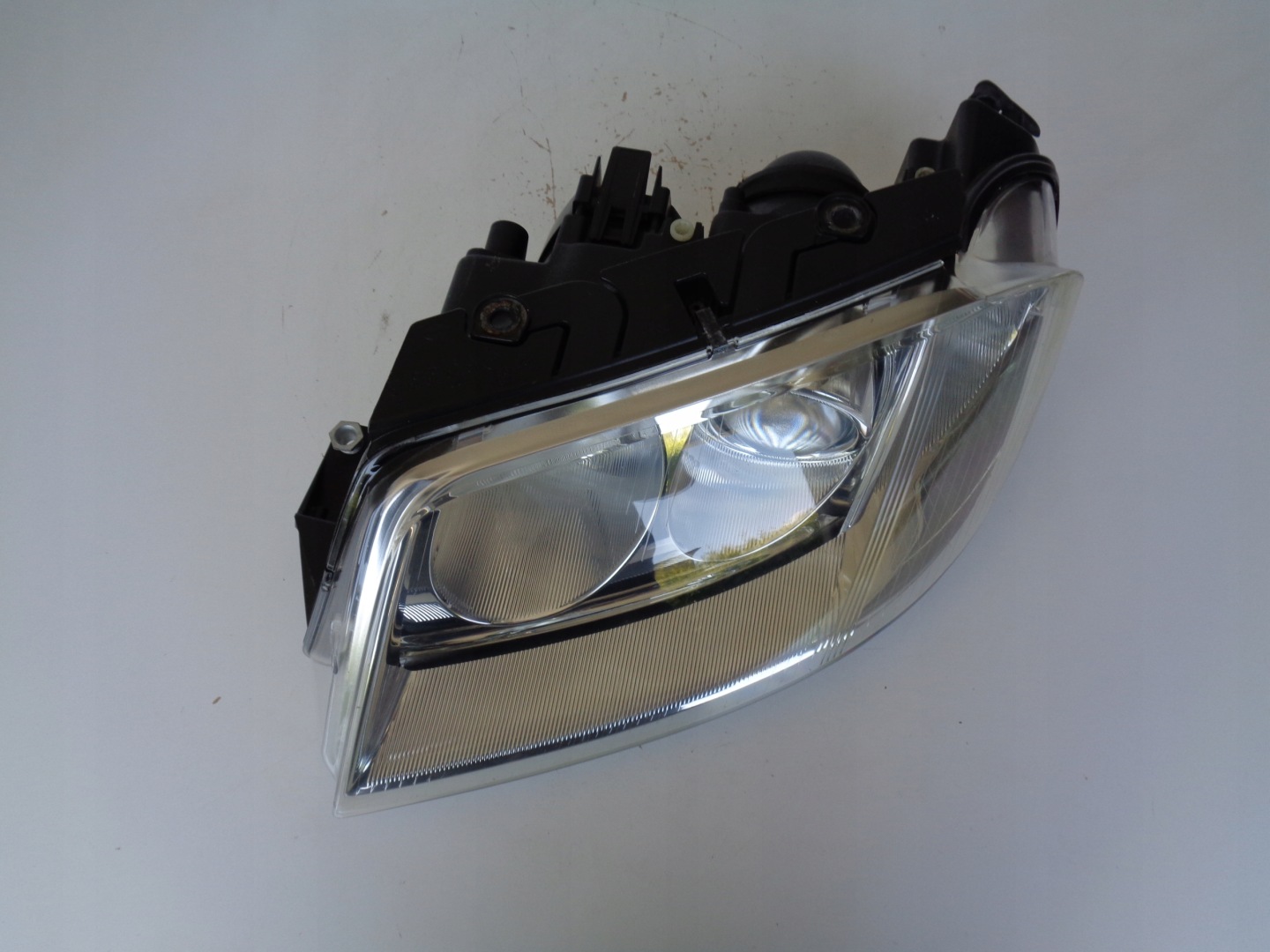 light left REFLEKTOR VW PASSAT B5 3B 3B0 00- LIFT