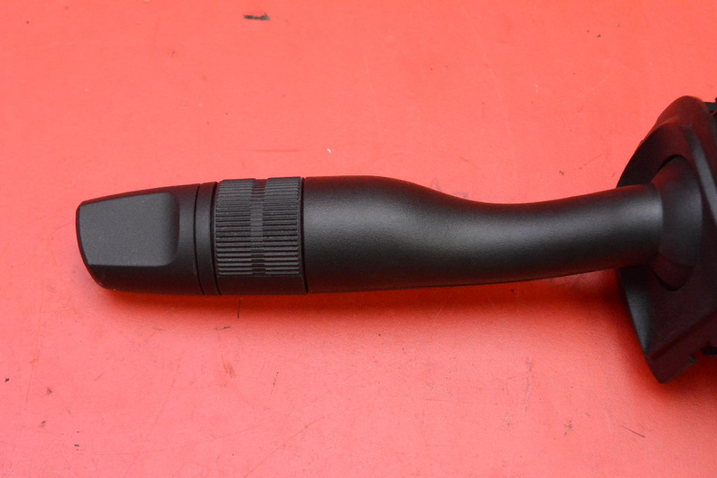 MANETKA DEVIO TERGICRISTALLO TERGI 39152067 OPEL INSIGNIA B 5D HB 17-20