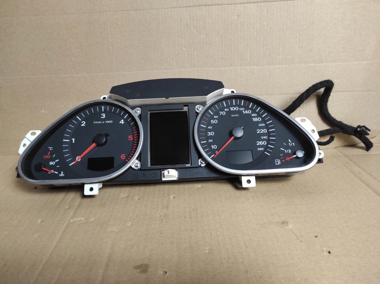 AUDI A6 C6 04r- dials clock 4F0920931T