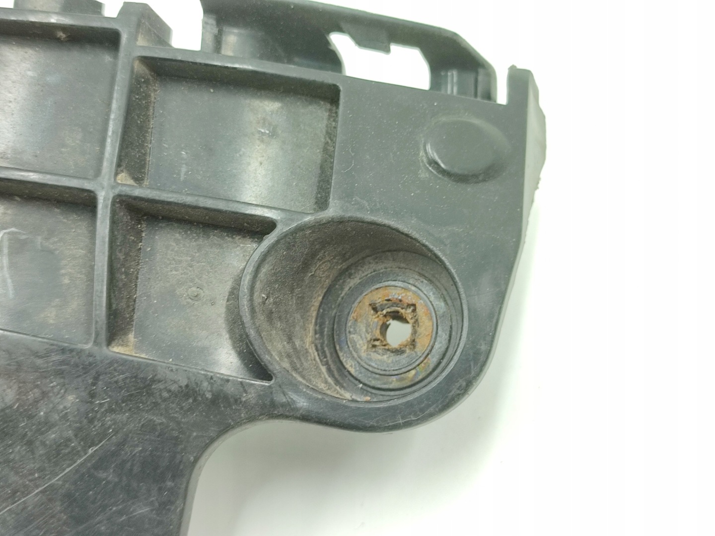 bumper bracket right front TOYOTA LAND CRUISER / 52115-60141