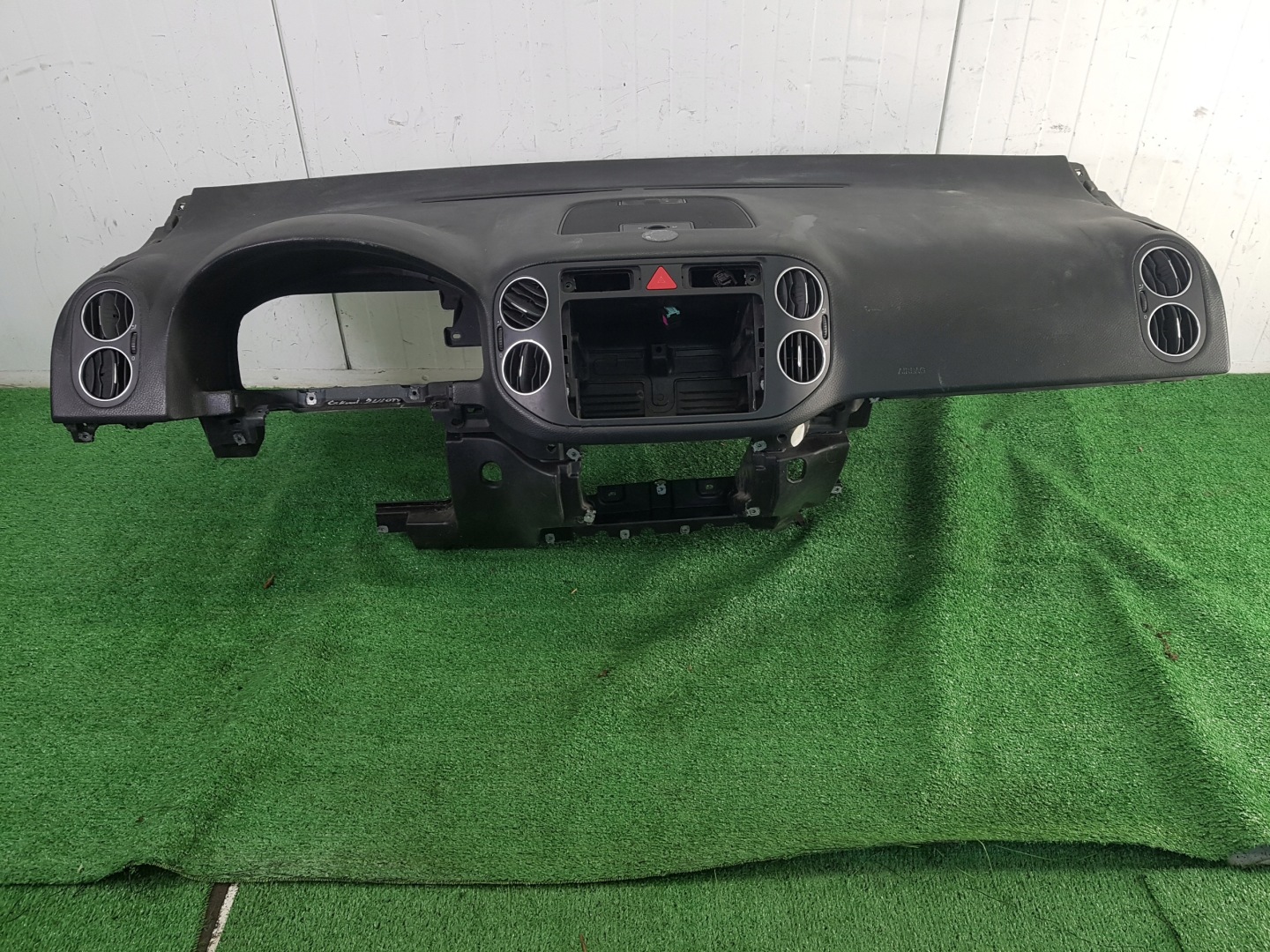 dashboard instrument panel VOLKSWAGEN GOLF 5 plus