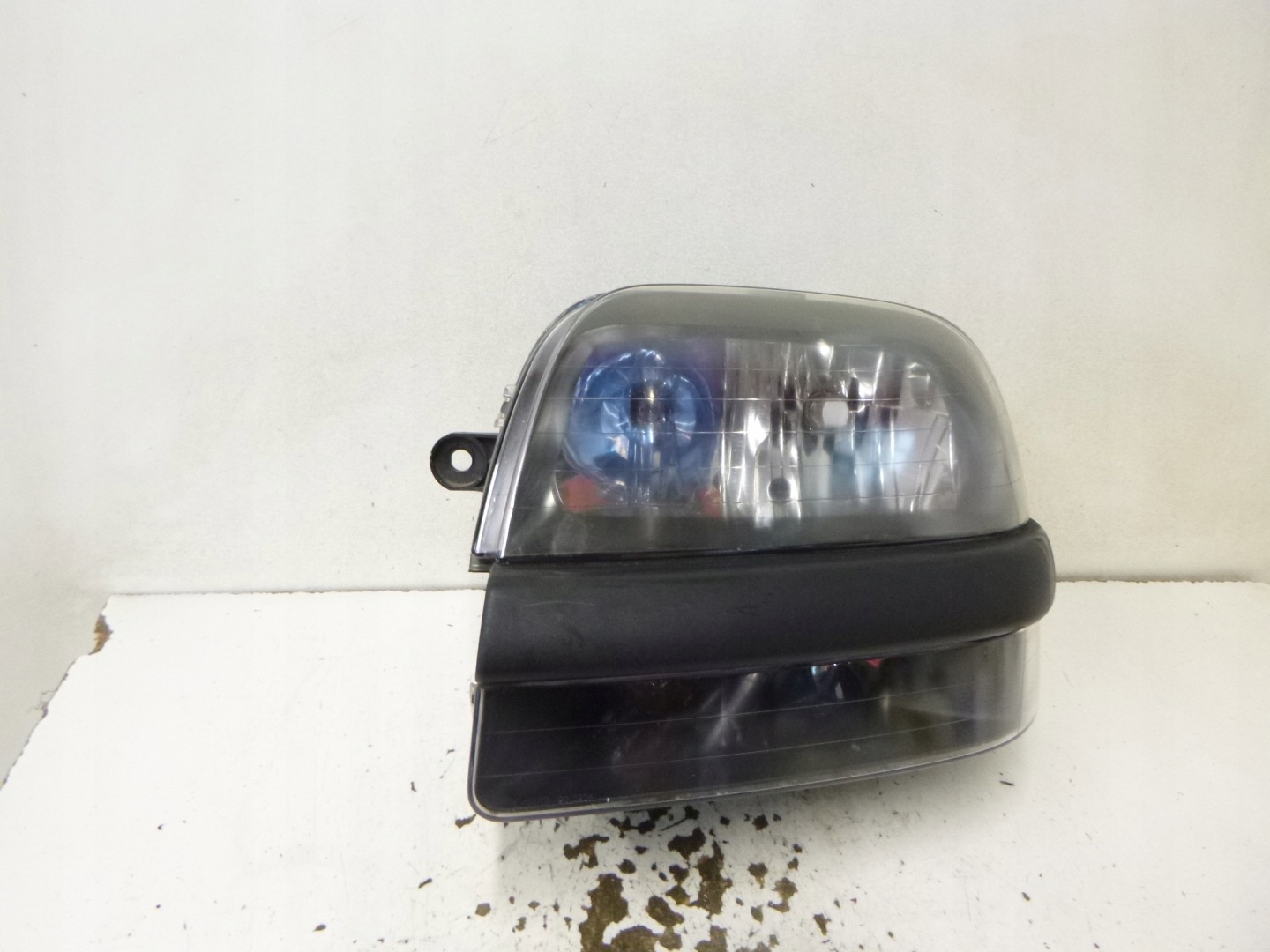 light reflektor front left FIAT DOBLO and 2001-2005 TYC 20-B234 front left