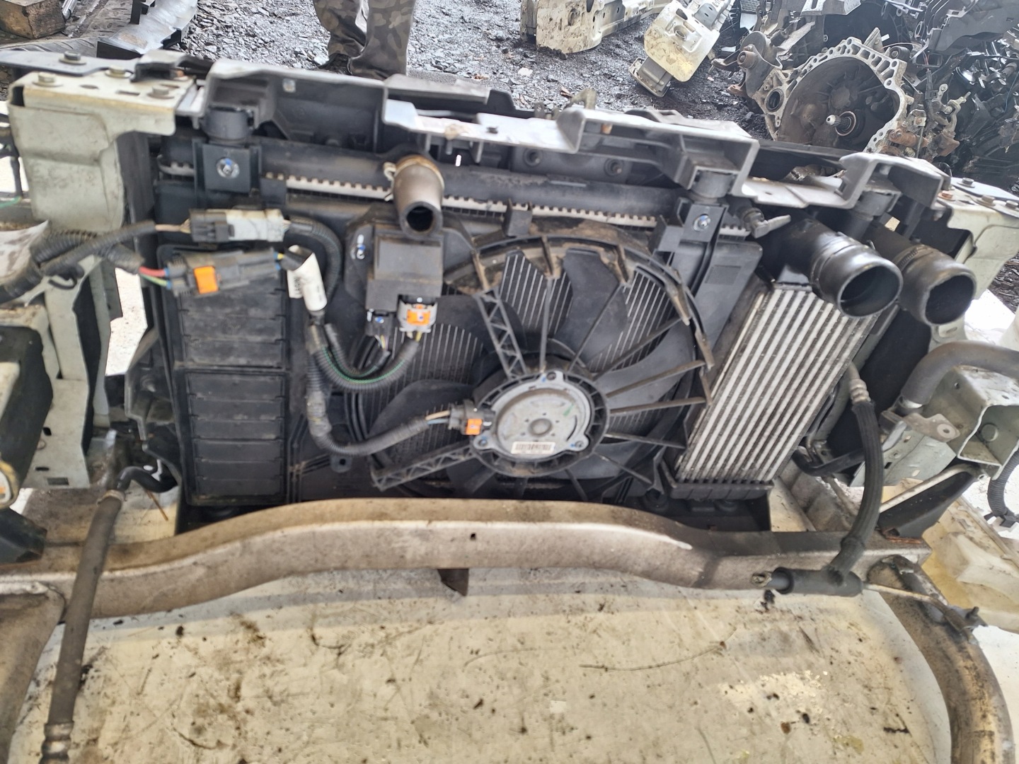 PEUGEOT 508 10-14 support panel for radiators 1.6 HDI