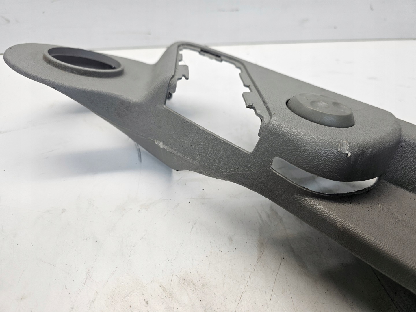 cover spoiler seat left AUDI A6 C6 2100036L grey