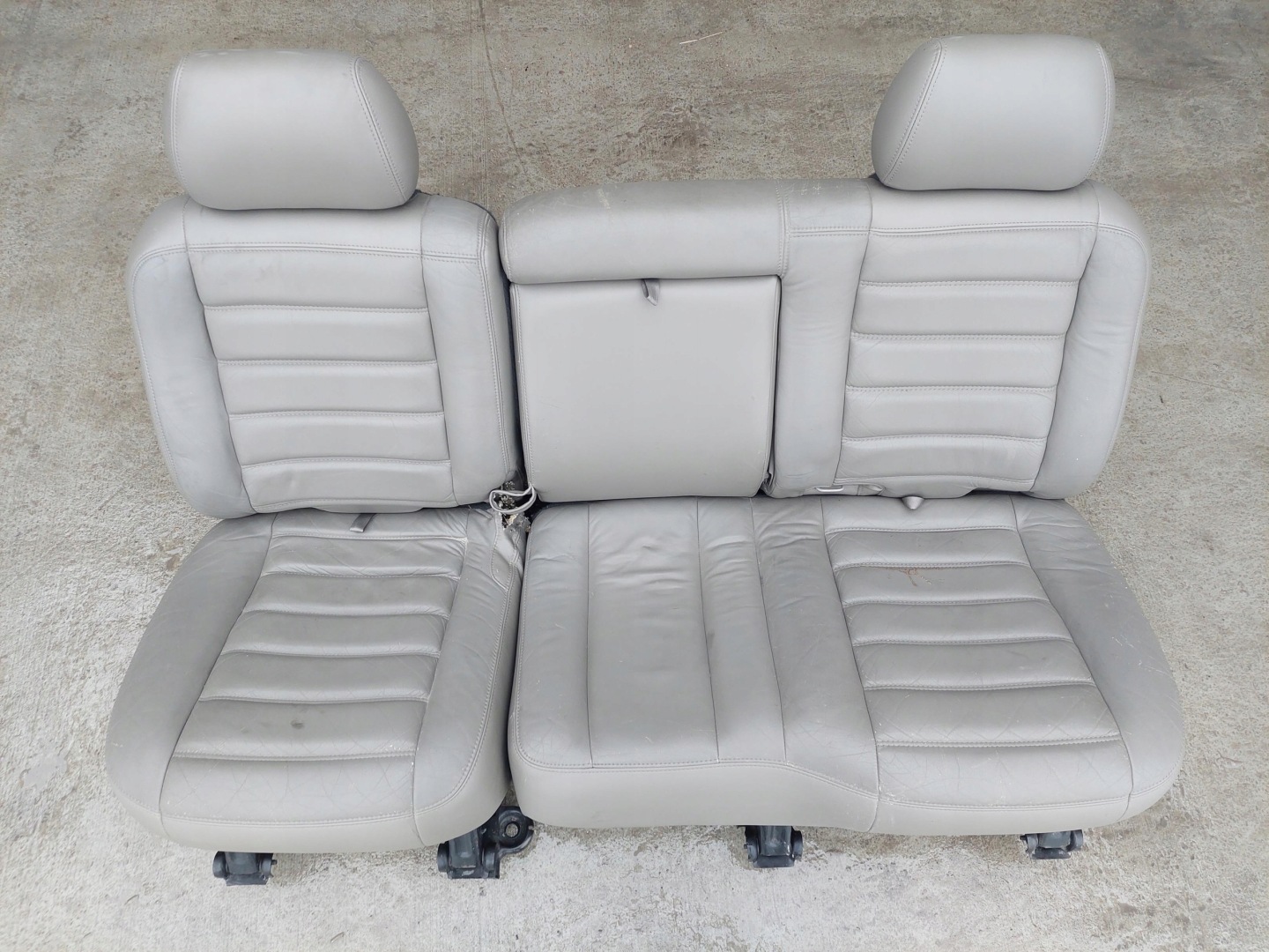 Sitz heck hinten Kopfstützen HUMMER H2