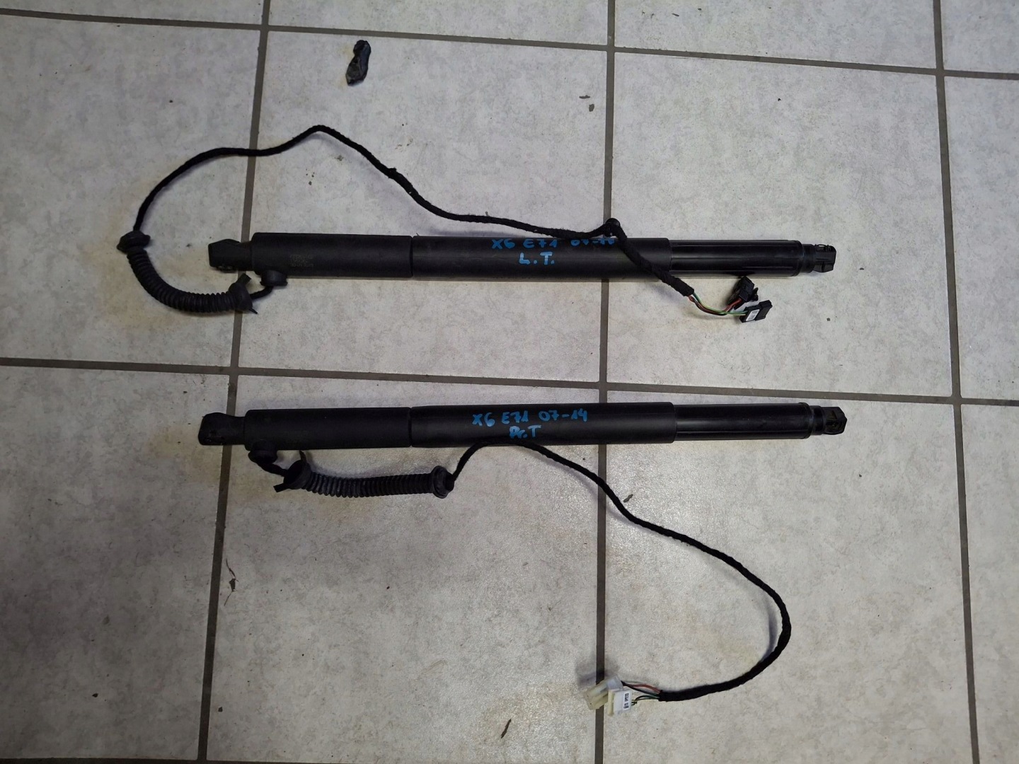 Dämpfer heckklappe Gasfeder rechts oder links BMW X6 E712007R->
