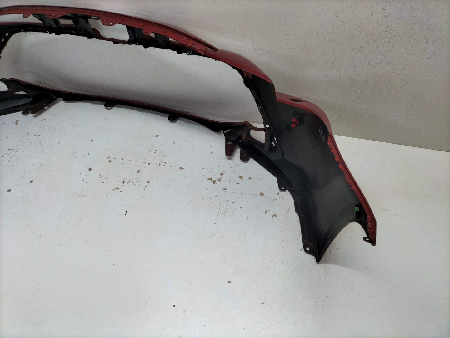 frontstoßstange vorne TOYOTA COROLLA E21 18- HB/KOMBI
