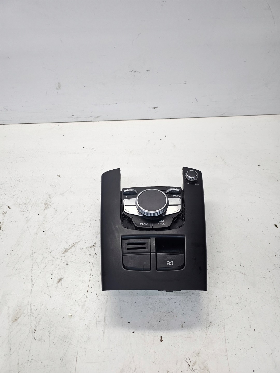 control panel MMI AUDI A3 8V 8V0919614R