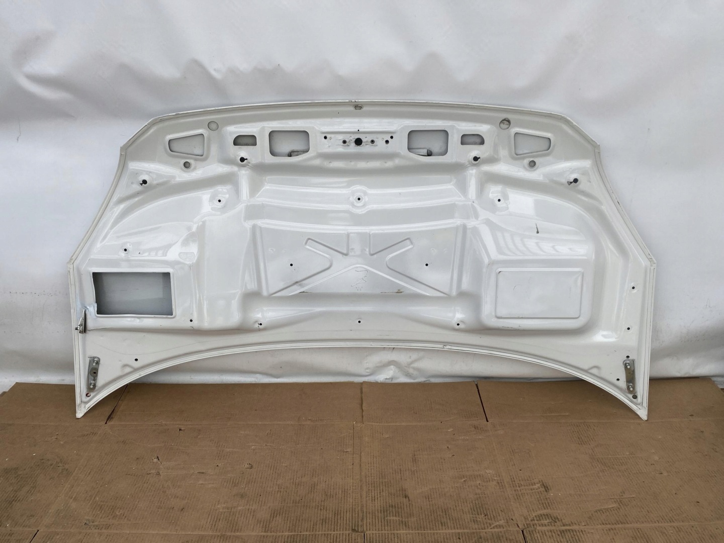 VW CRAFTER 06- Cofano BIALA W OCYNKU Originale