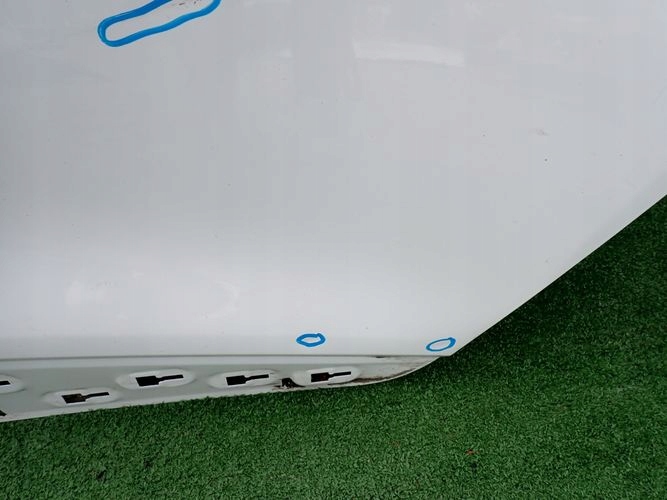 RENAULT CLIO IV door left rear. rear part