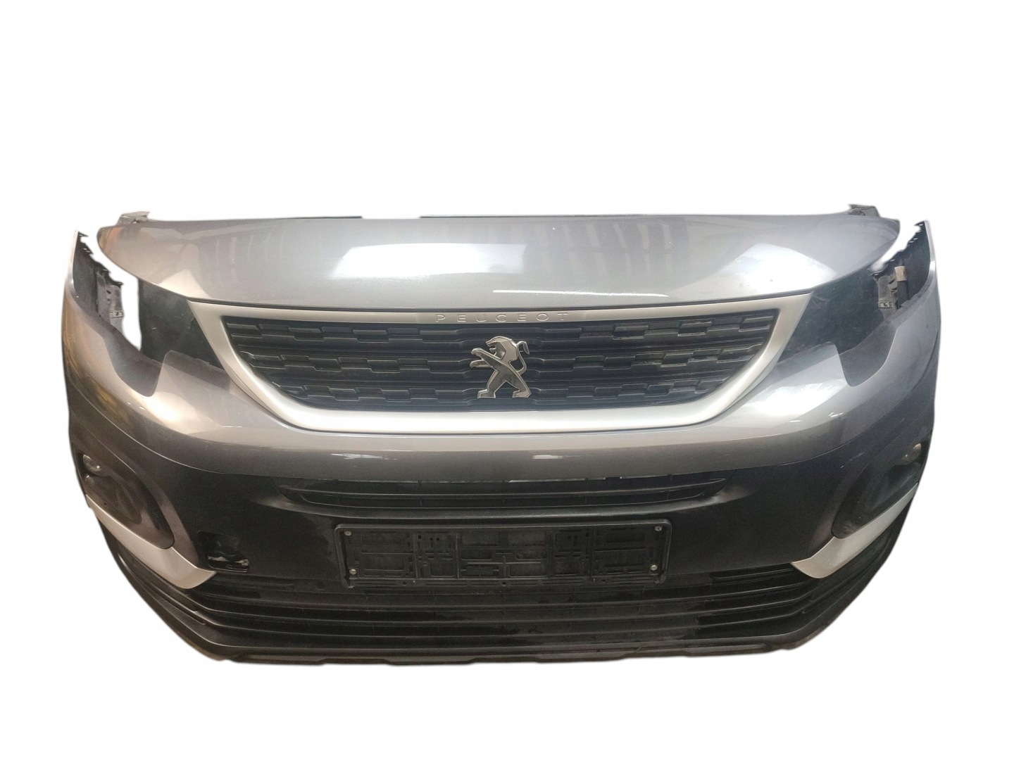 bumper front front KOMPLPETNY PEUGEOT RIFTER LAK: EVL (18-23)