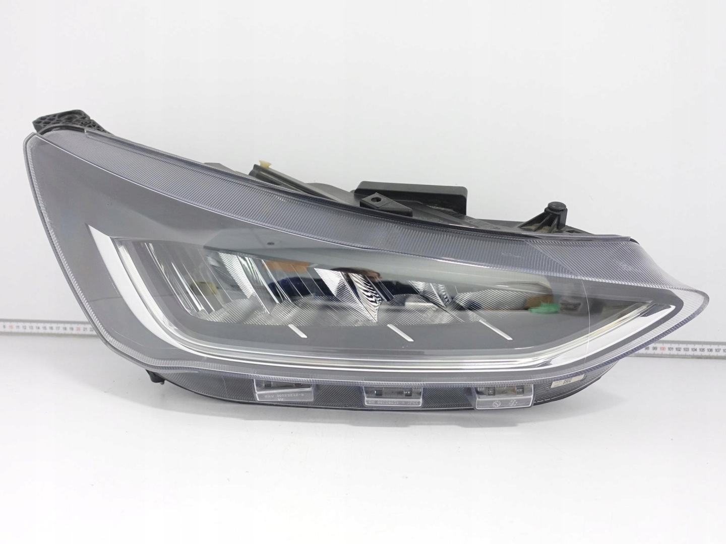 FORD FOCUS IV MK4 LIFT 22-25 light FULL LED MID right front EUROPA