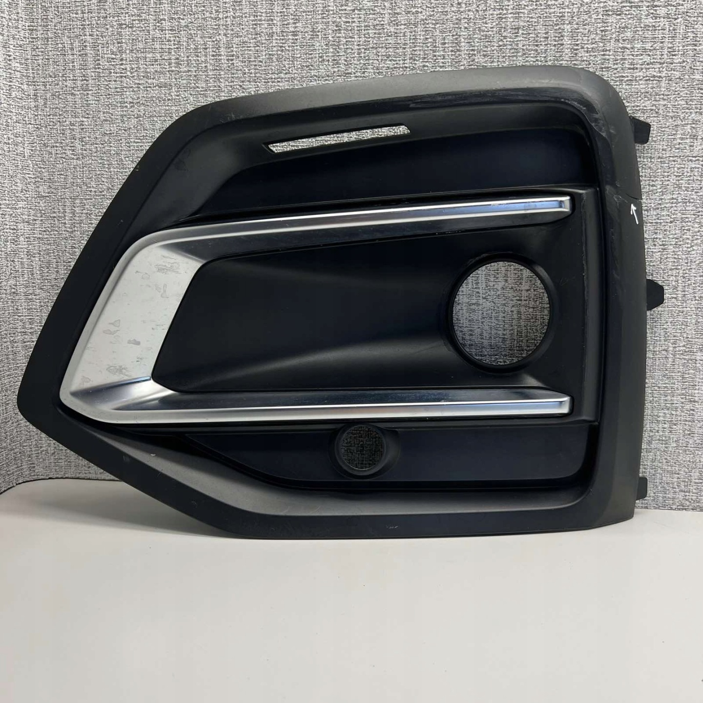AUDI Q5 II LIFT 2021-> grid left W bumper 80A807681N