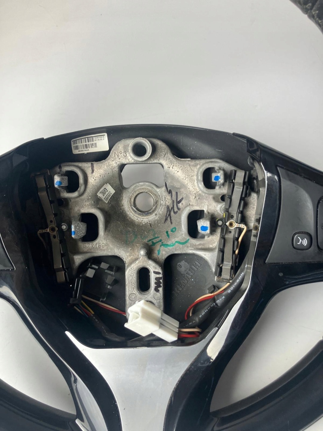 volant MULTIFUNKCJA kůže RENAULT CAPTUR a