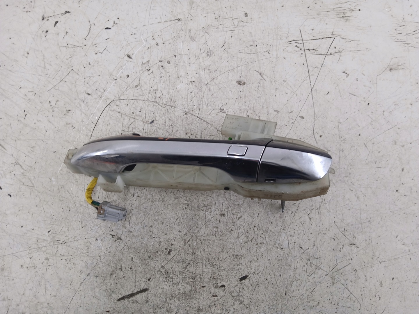 KIA OPTIMA IV handle exterior left front KEYLESS